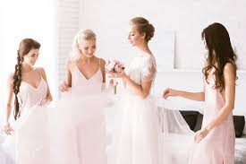 The Difference Between Maid Of Honour And Matron Of Honour Popsugar Australia Love Sex
