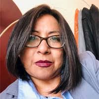 Irma Canas's Instagram, Twitter & Facebook