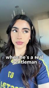 Sofia Cherry's Instagram, Twitter & Facebook