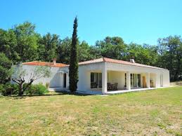 Vente Mimet Au Calme Absolu Decouvrez Cette Villa Traditionnelle Et Contemporaine De Plain Pied De 141m2 Avec Terrasse Cave Et Plain Pied Villa Immobilier