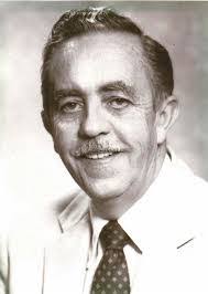 Laura Poth's Instagram, Twitter & Facebook