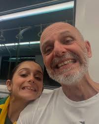 Satisfying shaping my creek! At one with Nature