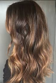 California Brunette Subtle And Sunkissed Highlights Hair Hair Styles Hair Highlights