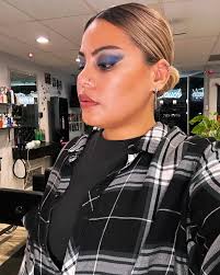 Quick eyelash extensions takes about 30 minutes hit the call button to book  your appointment with me!!! #eyelashextensions @lisastouch @sha.styles