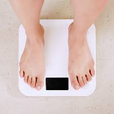 Berat badan anda 50 kg : 5 Cara Alami Menjaga Berat Badan Ideal Yang Bisa Dilakukan Di Rumah