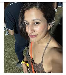 When things are abstract, I will make a design out of it😅. PC @pearrr.son