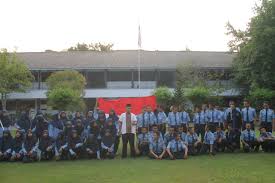 1,461 likes · 73 were here. Tertampar Insiden Bendera Hti Puluhan Siswa Smkn 2 Sragen Langsung Berfoto Pakai Bendera Merah Putih Joglosemar News