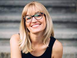 Frisuren bob mit pony und brille. Frisuren Mit Brille Bob Pony Oder Dutt Nivea