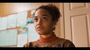 Susie Searches (2022)