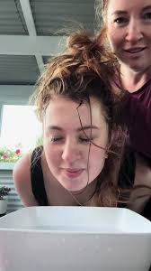 Mother and daughter bonding 💅 #motherdaughter #traumatok  #girlssupportgirls #motherhood #funny #motheranddaughtergoals