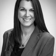 Crystal Ault's Instagram, Twitter & Facebook