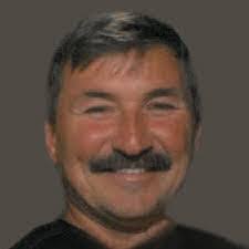 Brett Capstick's Instagram, Twitter & Facebook