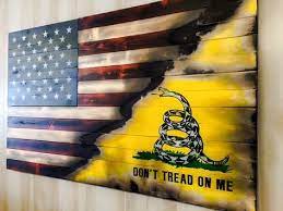 Don't tread med 30 fps. 53 Don T Tread On Me Gadsden Flags Ideas In 2021 Dont Tread On Me Gadsden Flag Gadsden