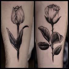 73 Likes 3 Comments Michele Mariotti Michele Mariotti On Instagram Rose Tulip Rosetattoo Tuliptattoo B Tulip Tattoo Floral Arm Tattoo Rose Tattoos