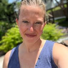 Jami Bennett (@jme_nurse)