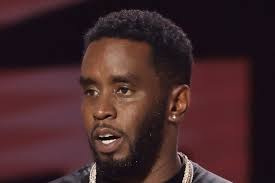 Sean 'Diddy' Combs bị buộc tội buôn bán tình dục và mại dâm