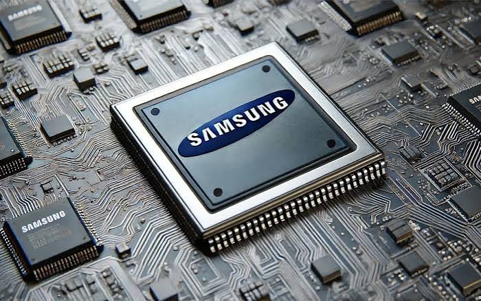 Samsung gravera en 2 nm dès 2025, priorité aux puces pour smartphones