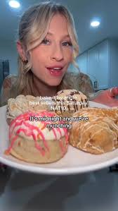 Dukes massive bacon burger 🍔 #dukes #dukesburgers  #dukesoldfashionedonionburgers #bigburger #viralfood #baconburger  #explorefood @dukesonionburgers