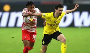 Zudem nimmt er seinen trainer in schutz. Bvb Englander An Delaney Dran