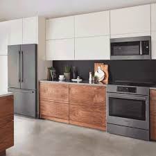 You can't expect every team member of a matching kitchen appliance suite to pull its own weight. Special Offers Promotions
