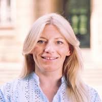 400+ "Sandra Dr." profiles