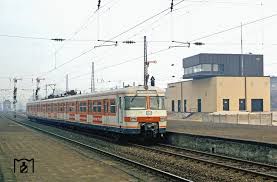 420 168 Fahrt Als S 4234 Nach Koln Chorweiler Nord In Den Bahnhof Koln Mulheim Ein Noch Ist Das Neue Dr Stellwerk Mf Sp D In 2020 S Bahn Bundesbahn Modelleisenbahn