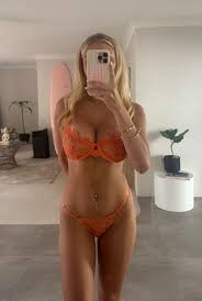 MasterFap Sophie Blair - High Quality Explicit Images of Sophie Blair