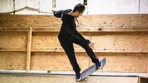 Brown will be competing in skateboarding and was ranked third best in the world last season. Skateboard Profi Alex Mizurov Aus Gaggenau Hofft Auf Ticket Fur Olympia