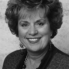 Bonnie Simons's Instagram, Twitter & Facebook