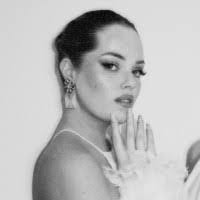 Lucy Connell's Instagram, Twitter & Facebook