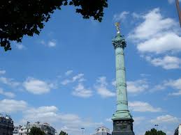 Place de la bastille, une histoire de paris, un symbole de la révolution française, les travaux de réaménagement de la place ont démarré au mois septembre 2018 avec le chantier mené par eau de paris. Paris 11e La Place De La Bastille Fait Peau Neuve