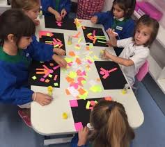 Con los juegos educativos de figuras geometricas, haga que sus alumnos aprendan desde pequeños las figuras geometricas e intereselos desde los primeros niveles de escuela al estudio de la geometria.gracias a las practicas de figuras geometricas con que se cuenta este. Figuras Geometricas Colegio San Martin De Tours