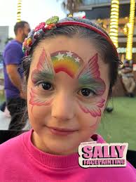 🎨 ¿Tienes una fiesta infantil y te gustaría que sea inolvidable para los  peques? Me llamo Sally y soy pinta caritas profesional en León Gto 💖 Pinto  diseños súper lindos con materiales