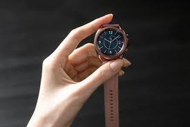 While samsung has not shared any information on. Samsung Galaxy Watch 4 Comes In 42mm And 46mm Formats