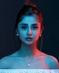 How to Act When a Woman Ignores You (Letting Go of EGO)