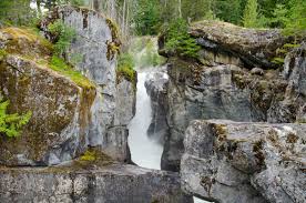 Facilities also include two shower and washroom buildings, an amphitheatre, playground and the beachside café which operates from. Nairn Falls Pemberton Und Alice Lake Reisetagebuch