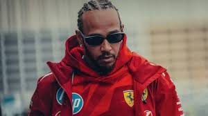 Hamilton elogia carro da Ferrari em teste: "Poderia ter sido muito pior"