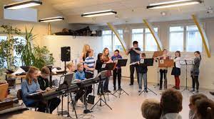 Her kan du oprette opgaver til det tekniske personale. Elever Fra Skolen Pa Duevej Youtube