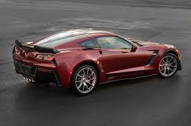 2016 Chevrolet Corvette Z06 C7 R Edition Pays Homage To Race Cars Chevrolet Corvette Z06 Chevrolet Corvette Stingray Chevrolet Corvette