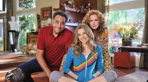 A single mom moves back home to live with her eccentric parents. How To Live With Your Parents Vom Samstag Wiederholung Von Episode 8 Staffel 1 Online Und Im Tv