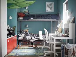Az Ikea Svarta Fem Galeriaagy Keret Tokelete Alapot Nyujt Ezek A Testverek Imadjak Az Allatokat Ikea Bunk Bed Loft Bed Home Decor