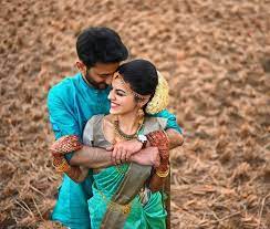 South Indian Brides Who Wore Kanjeevarams In Unique Offbeat Colors Indian Wedding Photography Couples Wedding Couple Poses Photography Indian Wedding Photography