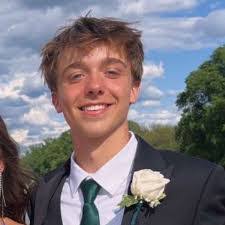 Kirby Andrews's Instagram, Twitter & Facebook