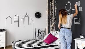 Selain warna hitam, anda juga bisa memilih warna gelap lainnya yaitu hijau. Desain Kamar Hitam Putih Cowok Info Kece
