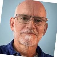 Robert Brander's Instagram, Twitter & Facebook