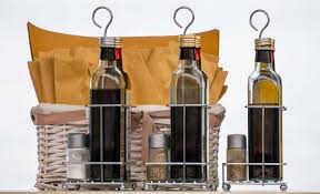 Una volta prelevata la madre dell'aceto dal contenitore utilizzato per la sua preparazione, è possibile. Aceto Di Vino Bianco Non Avresti Mai Pensato Di Utilizzarlo Cosi Tanto