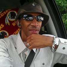 Cedric Kemp's Instagram, Twitter & Facebook