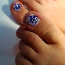 Before you go get your pedicure, you're going to need some inspiration and ideas on what to put on your toes. Beautiful Toe Nail Art Ideas To Try Naildesignsjournal Com