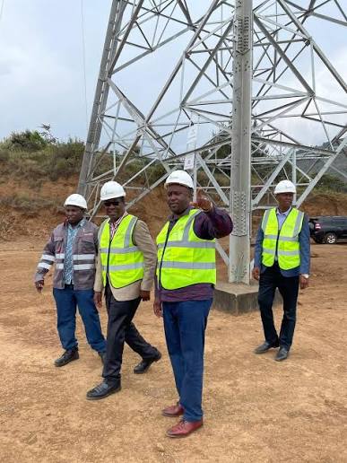 Kenya Power Managing Director & CEO, Eng. Joseph Siror, led an inspection tour of the Lodwar Grid Interconnector projects. The 66/11kV Lodwar Substation and the 66kV power line, which are nearing completion,