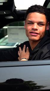 Leah Dougherty Reacts to Dougherty Dozen